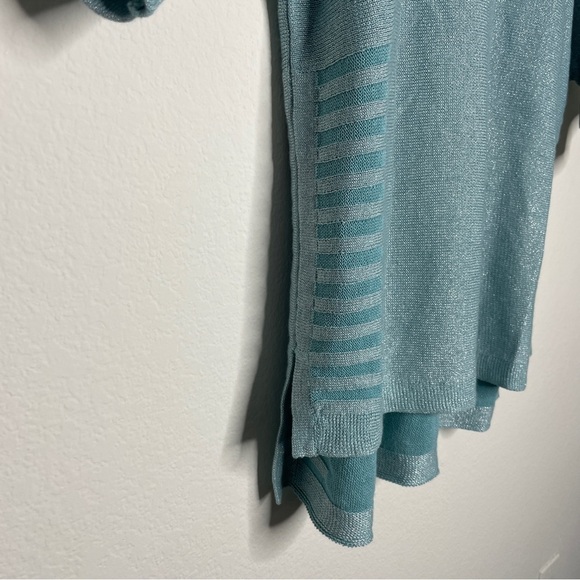 Chico’s Blue Metallic Silver Short Sleeve Knit Blouse - Picture 2 of 5